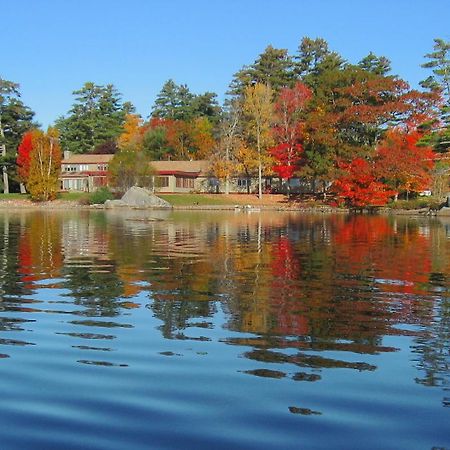 Alamoosook Lakeside Inn Orland Екстер'єр фото