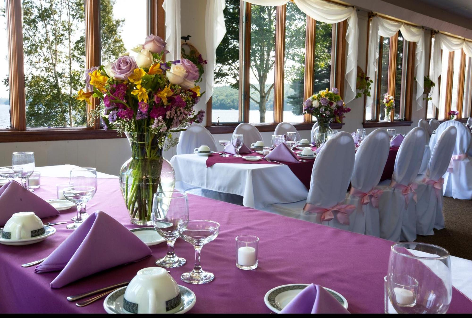 Alamoosook Lakeside Inn Orland Екстер'єр фото