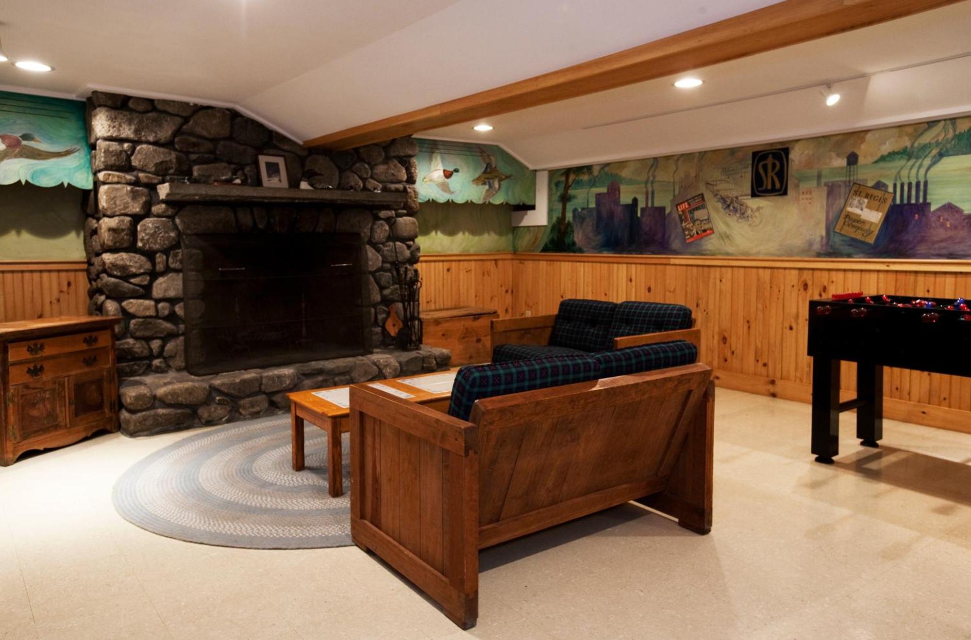 Alamoosook Lakeside Inn Orland Екстер'єр фото