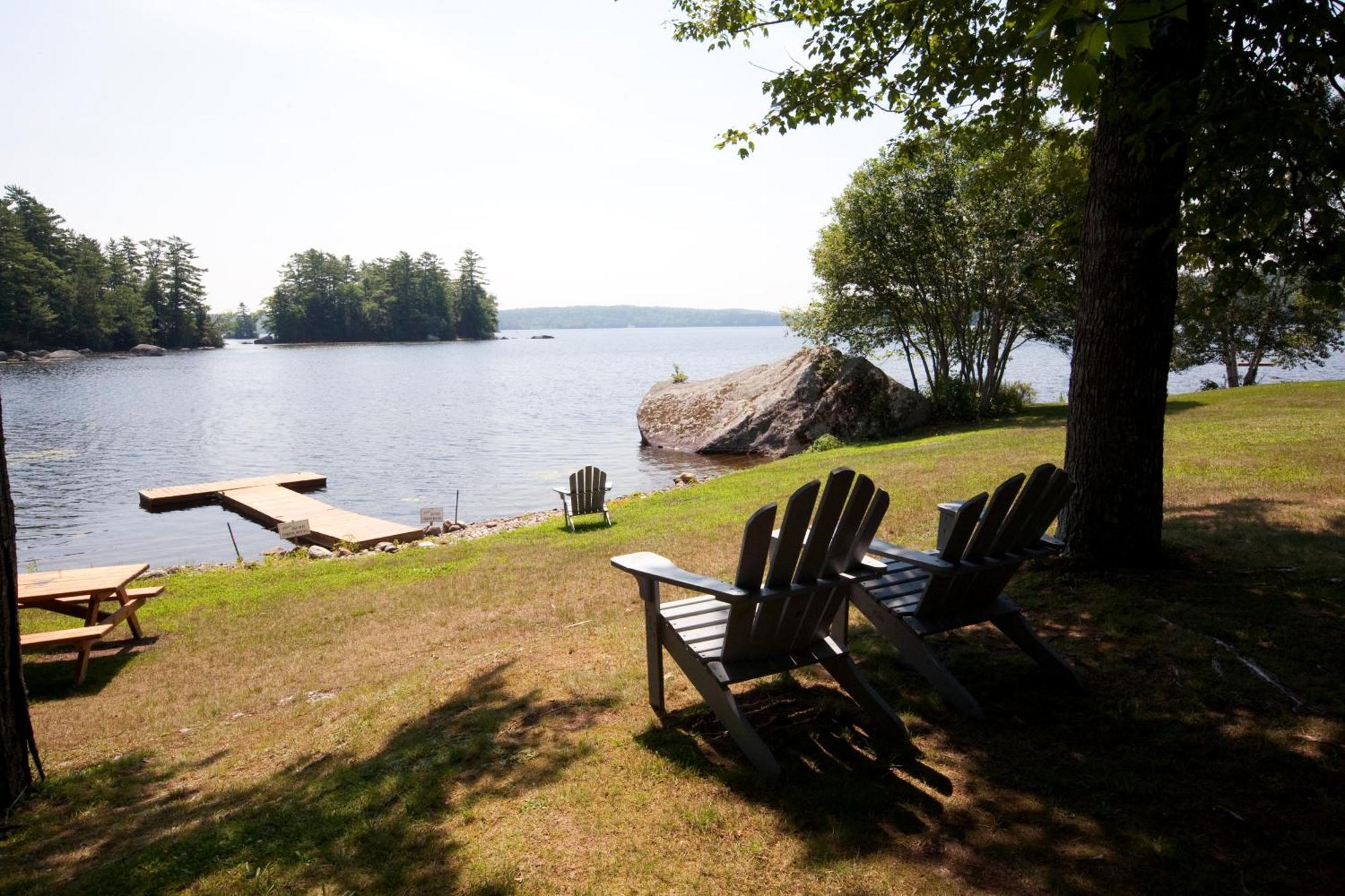 Alamoosook Lakeside Inn Orland Екстер'єр фото