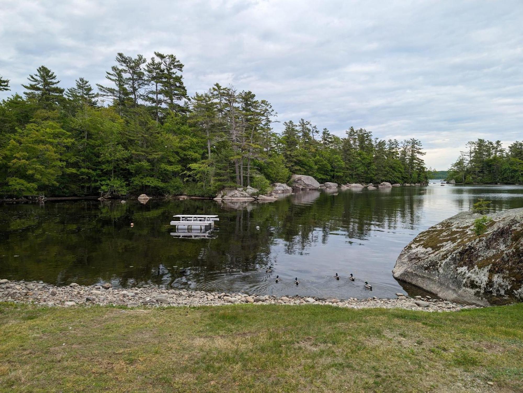 Alamoosook Lakeside Inn Orland Екстер'єр фото