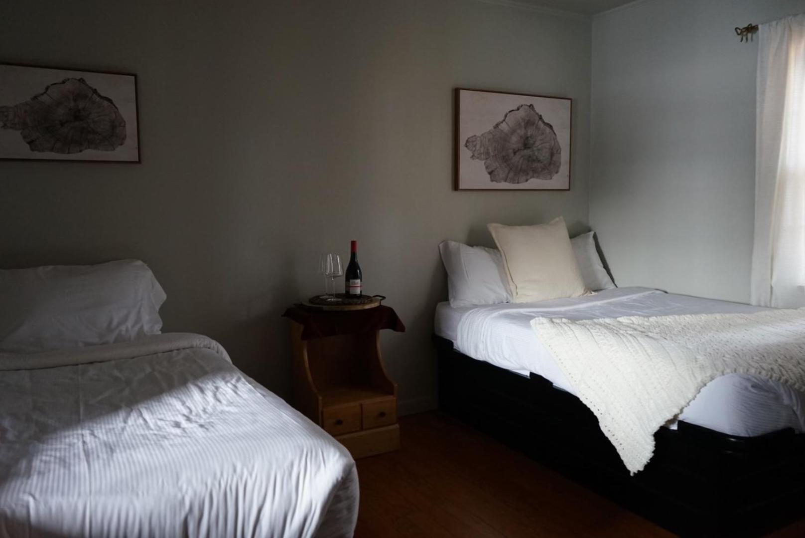 Alamoosook Lakeside Inn Orland Екстер'єр фото